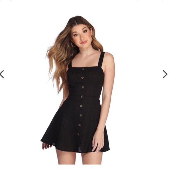 Windsor Dresses & Skirts - 🖤little black dress🖤